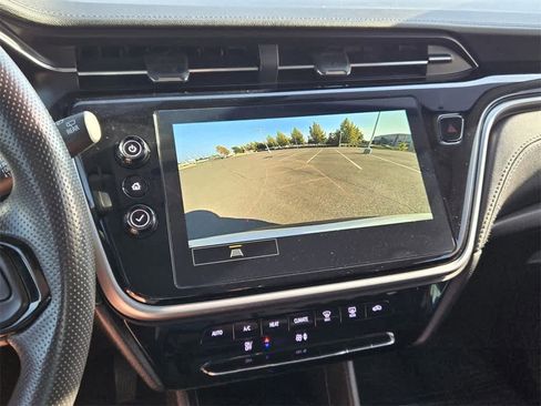 Used 2022 Chevrolet Bolt EUV LT image 18