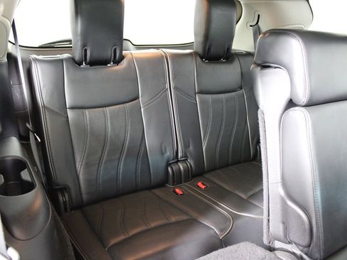 Used 2013 INFINITI JX35 FWD w/ Premium Pkg image 39