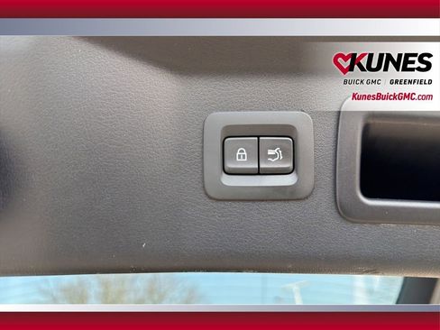 Used 2025 MAZDA CX-90 3.3 Turbo w/ Preferred Package image 44