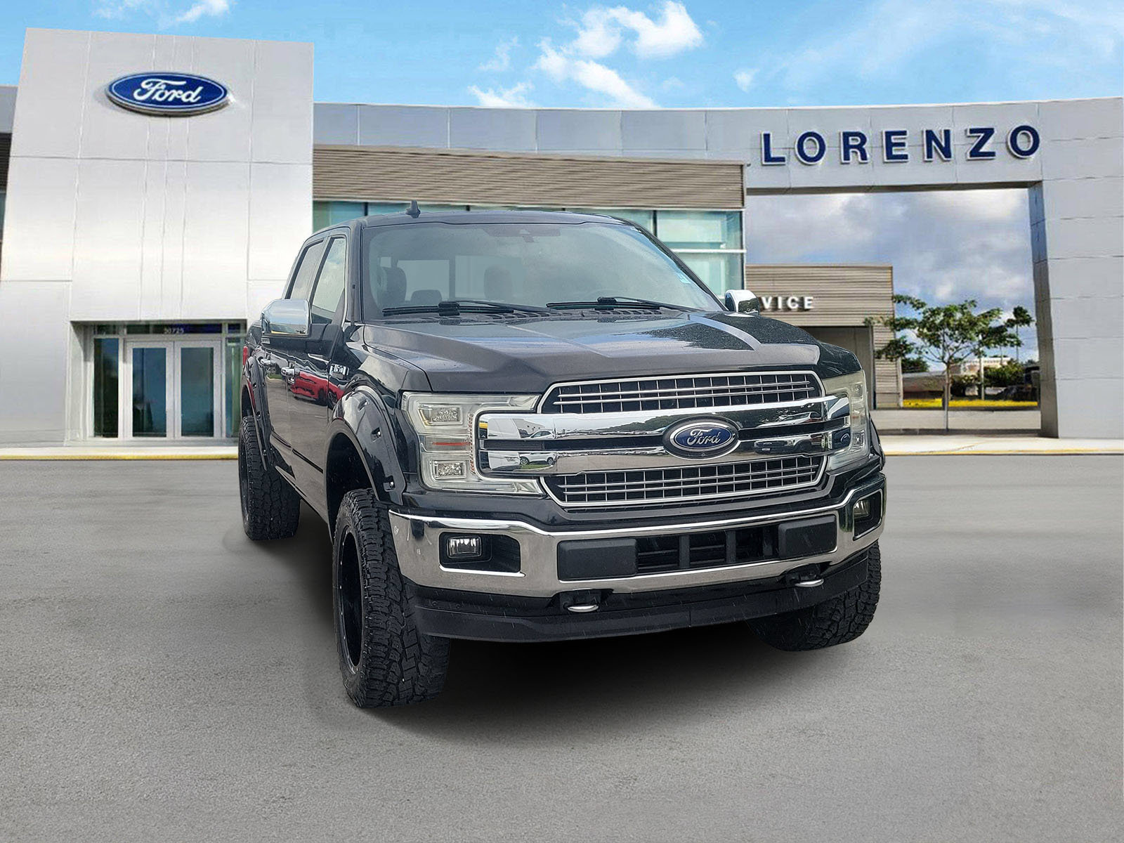 Used 2018 Ford F150 Lariat w/ Equipment Group 502A Luxury AWD/4WD image 3