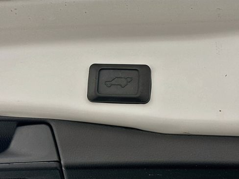 Used 2024 Toyota RAV4 XLE w/ Convenience Package AWD/4WD image 32
