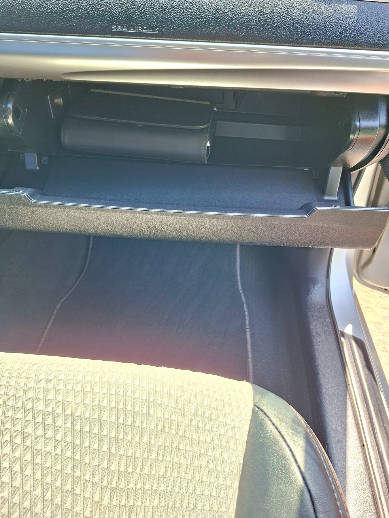 Used 2014 Toyota Camry SE FWD image 28