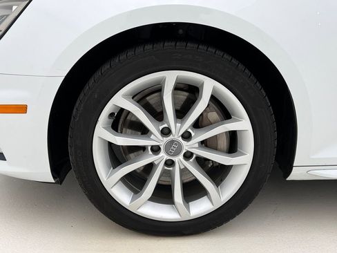 Used 2019 Audi A4 2.0T Premium w/ Convenience Package image 25