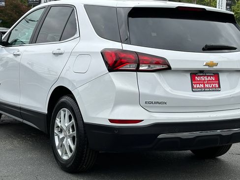 Used 2024 Chevrolet Equinox LT FWD image 5
