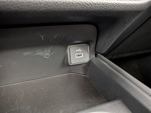 Used 2024 Honda HR-V Sport image 11