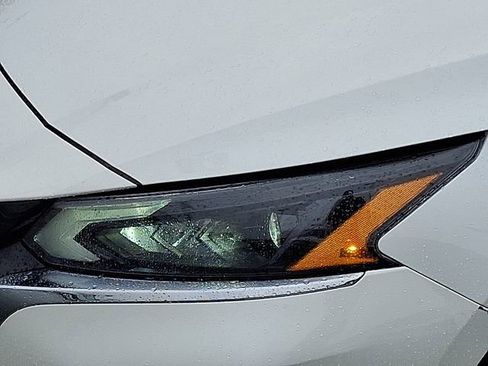 Used 2024 Nissan Altima 2.5 SV image 30