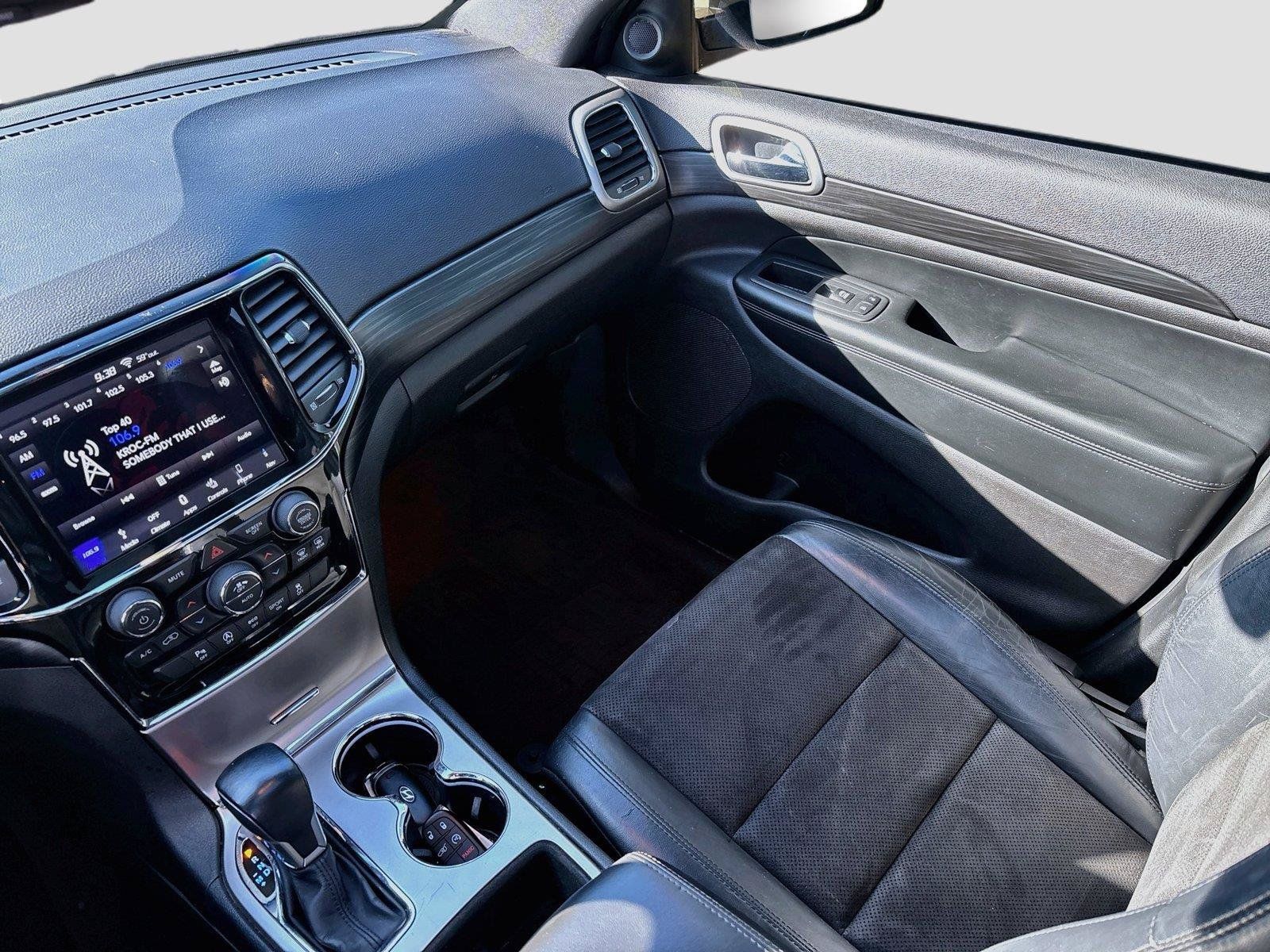 Used 2019 Jeep Grand Cherokee Altitude AWD/4WD image 26