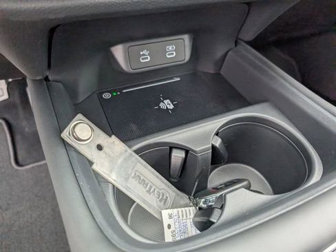 New 2026 Honda HR-V LX image 5