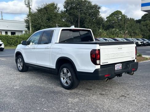 Certified 2025 Honda Ridgeline RTL image 4