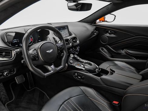 Used 2020 Aston Martin V8 Vantage Coupe RWD image 3