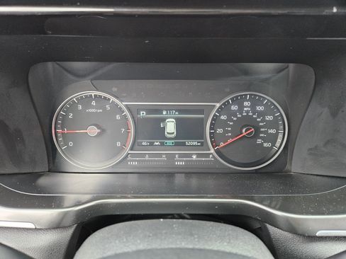 Used 2023 Kia Sorento LX image 28