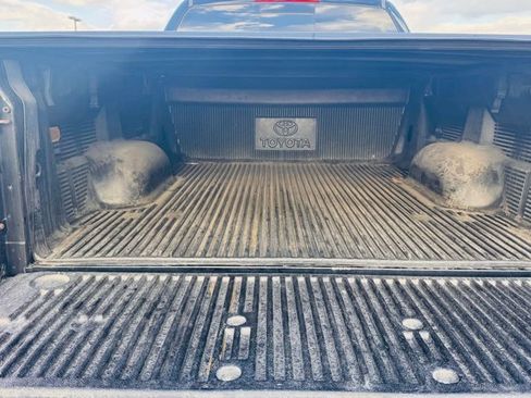 Used 2014 Toyota Tundra SR5 w/ SR5 Upgrade Package RWD image 21