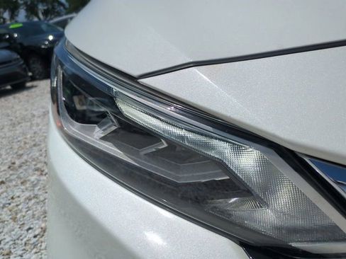 Used 2022 Nissan Altima 2.5 SL FWD image 10