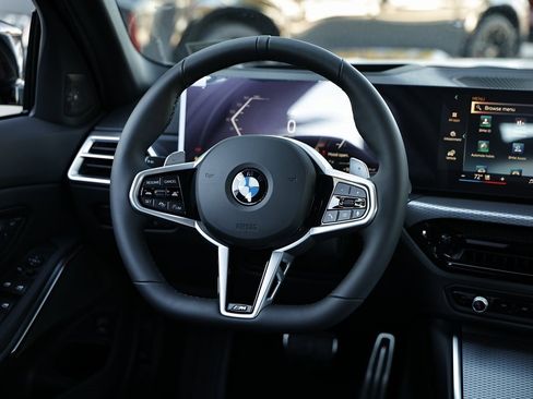 New 2026 BMW 330i Sedan w/ M Sport Package image 28