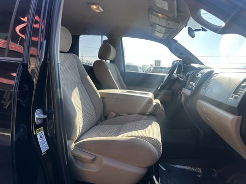 Used 2012 Toyota Tundra 4x4 Double Cab image 30