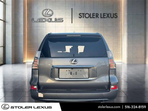 Used 2023 Lexus GX 460 Premium image 9