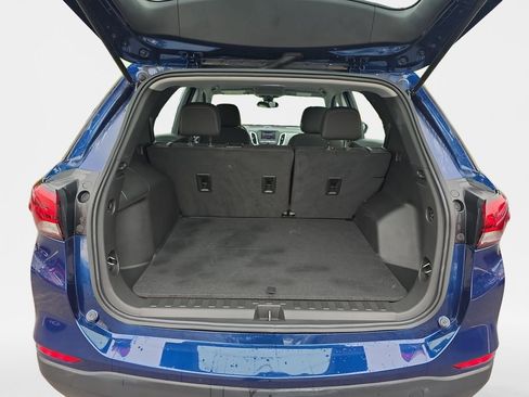 Used 2023 Chevrolet Equinox LS AWD/4WD image 22
