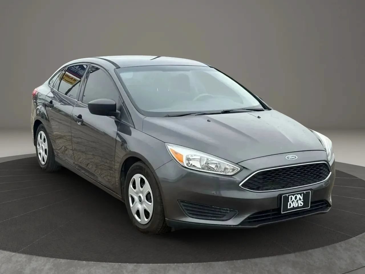 Used 2015 Ford Focus S FWD image 5