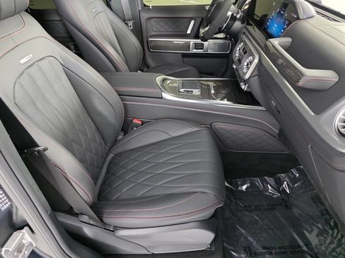 Used 2026 Mercedes-Benz G 63 AMG 4MATIC image 30