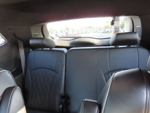 Used 2023 Buick Enclave Avenir w/ Trailering Package, 5000 lbs. AWD/4WD image 29