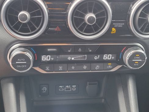 Used 2024 Nissan Sentra SV w/ All-Weather Package FWD image 22