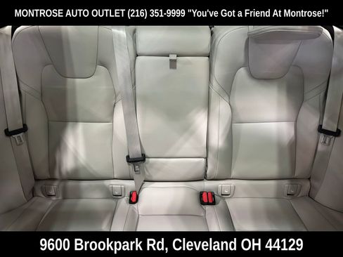 New 2026 Volvo XC60 T8 Ultra w/ Protection Package Premier image 28