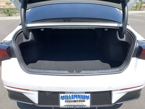 Used 2025 Kia K5 GT-Line w/ GT-Line Premium Package FWD image 13
