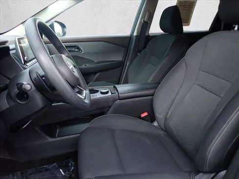 Used 2023 Nissan Rogue S AWD/4WD image 11