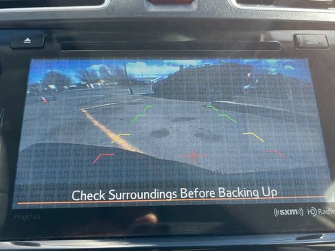 Used 2016 Subaru Forester 2.5i Touring w/ Eyesight & Navigation System image 12