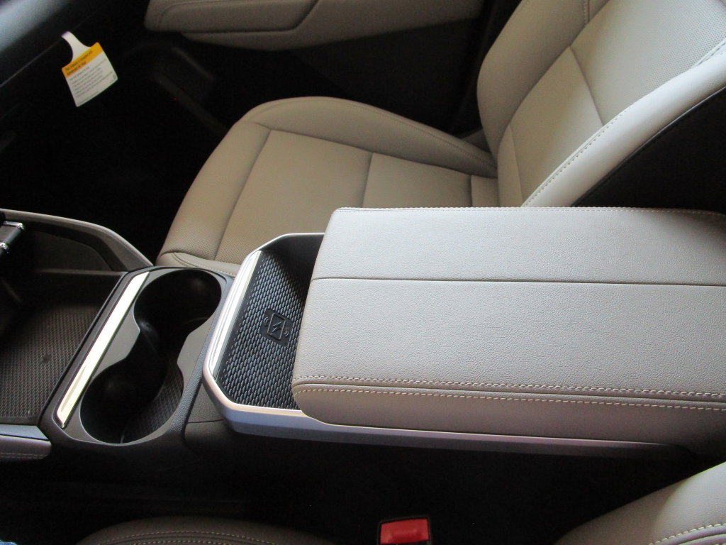 New 2027 GMC Terrain Elevation w/ Elevation Premium Package FWD image 36
