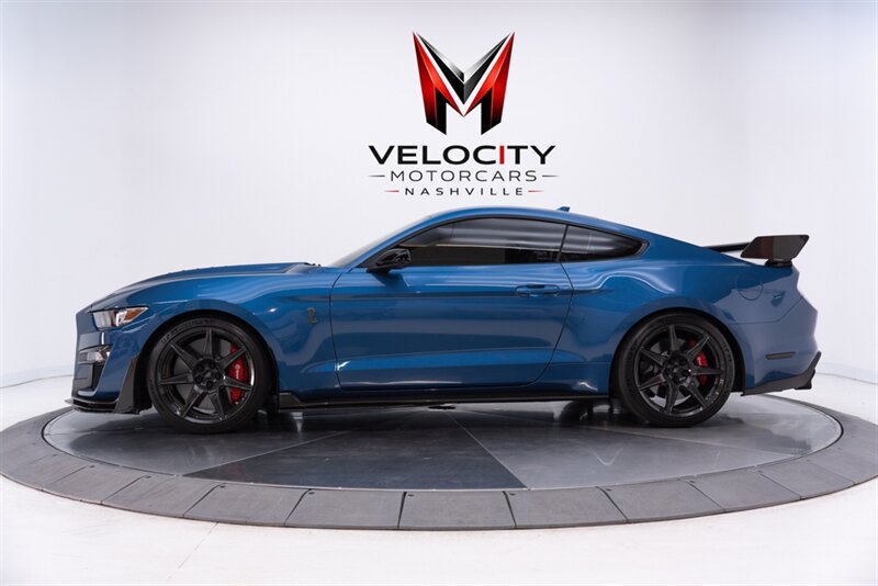 Used 2021 Ford Mustang Shelby GT500 w/ Carbon Fiber Track Pack RWD image 9