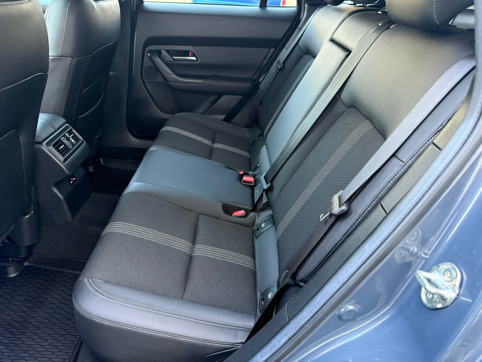 Used 2024 MAZDA CX-50 AWD 2.5 S w/ Cargo Package image 5