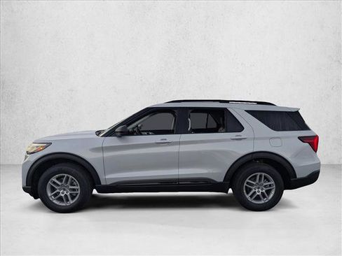 New 2026 Ford Explorer Active w/ Active Comfort Package image 5