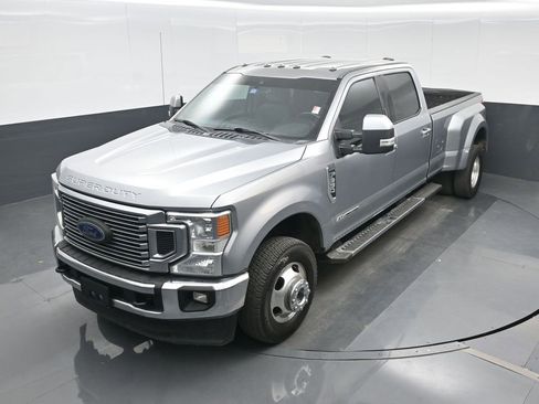 Used 2021 Ford F350 Lariat w/ Lariat Value Package image 16