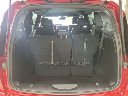 New 2026 Chrysler Pacifica Select image 7