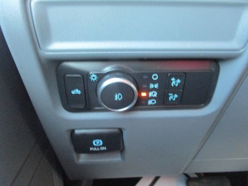 Used 2022 Ford F150 XLT w/ Equipment Group 301A Mid RWD image 20