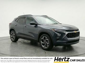Used 2025 Chevrolet Trax LT w/ LT Convenience Package FWD video 1