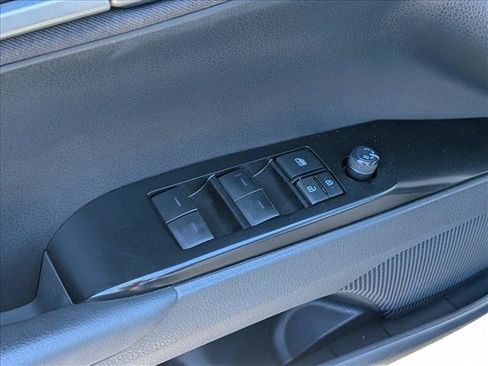 Used 2025 Toyota Camry LE FWD image 10