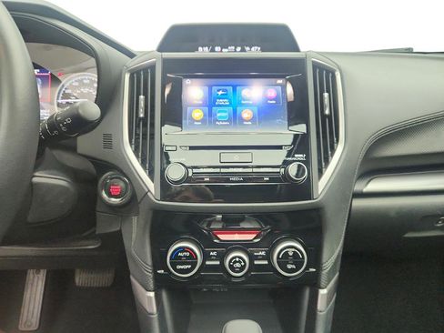 Used 2022 Subaru Forester Premium image 17