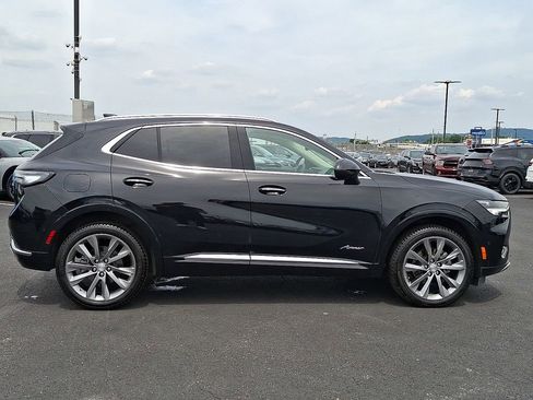 Used 2021 Buick Envision Avenir w/ Technology Package II image 7