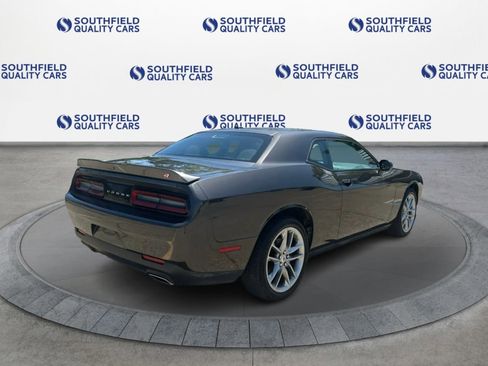 Used 2022 Dodge Challenger GT AWD/4WD image 7