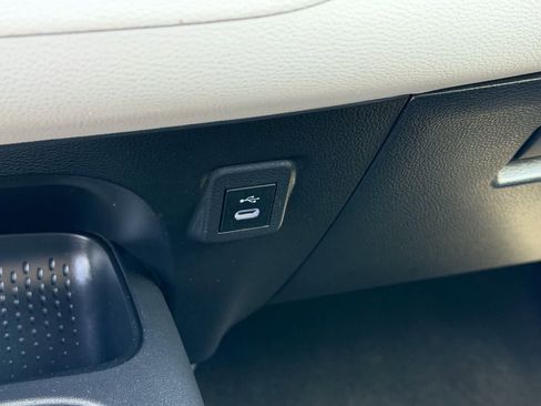 Used 2024 Toyota Corolla LE image 11