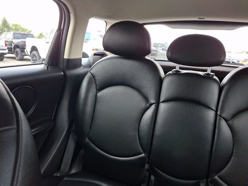 Used 2016 MINI Cooper Countryman FWD image 19
