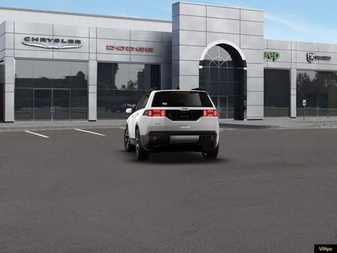 New 2026 Jeep Cherokee Overland image 13