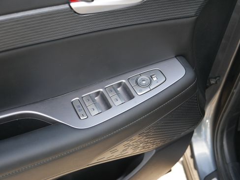 Used 2024 Hyundai Palisade Limited AWD/4WD image 19