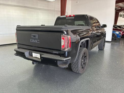 Used 2016 GMC Sierra 1500 SLT w/ All-Terrain Package AWD/4WD image 4