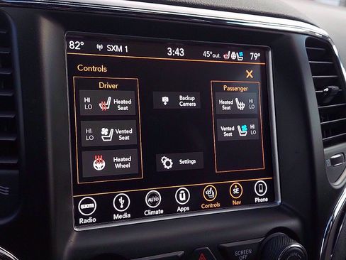 Used 2018 Jeep Grand Cherokee Trailhawk image 24