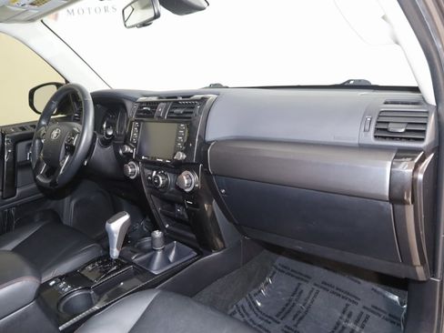 Used 2022 Toyota 4Runner TRD Off-Road Premium image 41