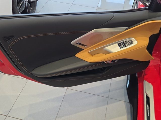 Used 2025 Chevrolet Corvette Z06 RWD image 13