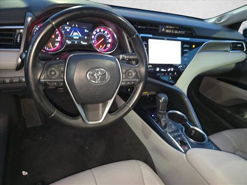 Used 2018 Toyota Camry XSE w/ Driver Assist Package image 17